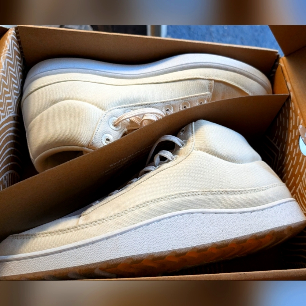 White high tops. Allbirds